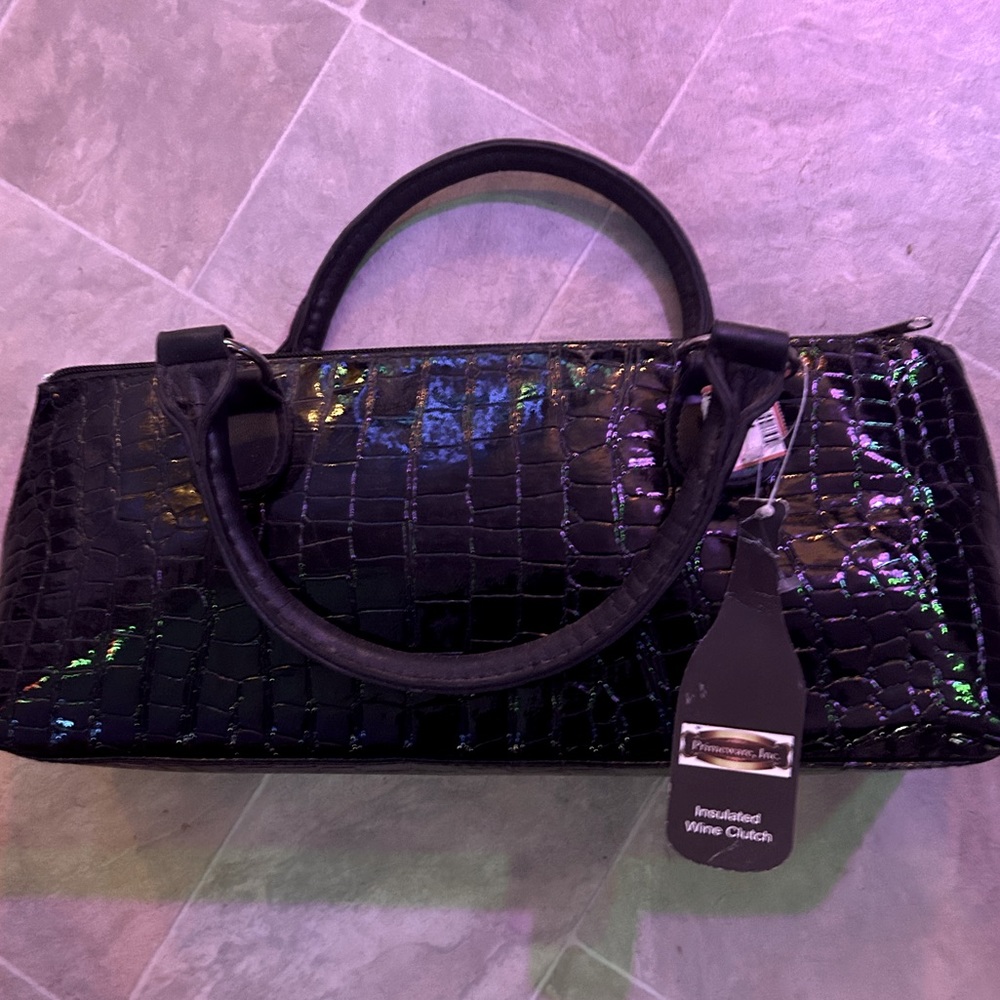 Primeware® Insulated Wine Clutch